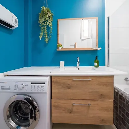 Apartment Cote Sable Ambiance Bord De Dans Le Centre Antibes